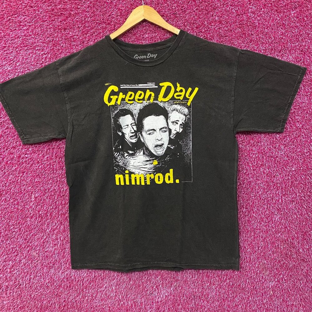 Green Day Yellow Pick - Nimrod Album Rock Band T-Shirt Large